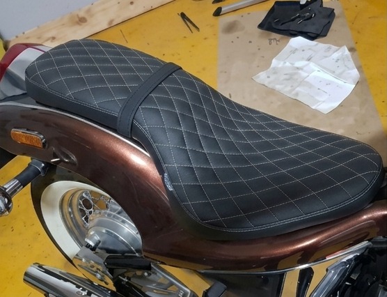 Asiento de moto personalizado